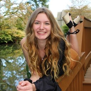 Meet your Posher, Catherine